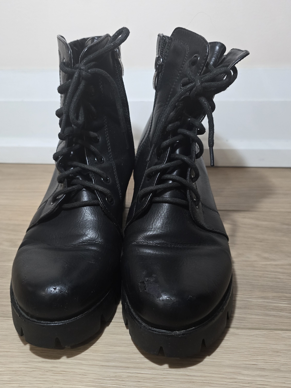 Women's Black Lace-Up Platform Combat Boots
